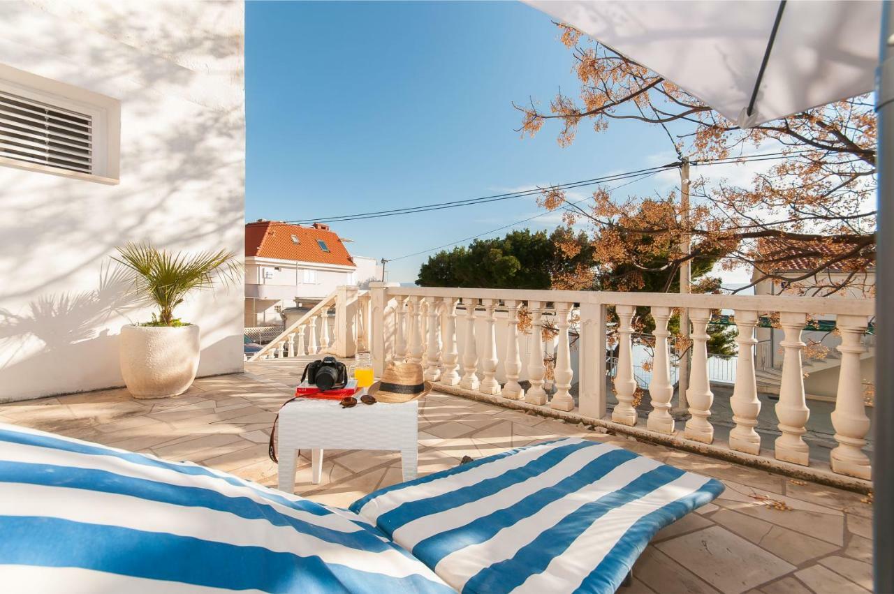Holiday Home Dalmatino Omis Luaran gambar
